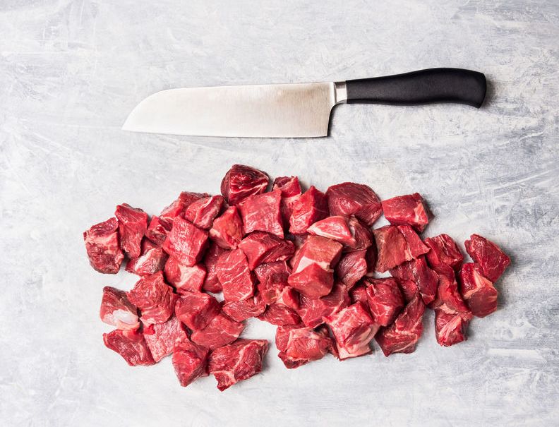 Rindfleisch Stücke mit Messer